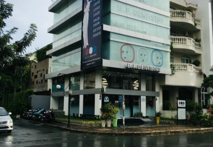 CĂN GÓC MT PHẠM THÁI BƯỜNG,PHÚ MỸ HƯNG Q7