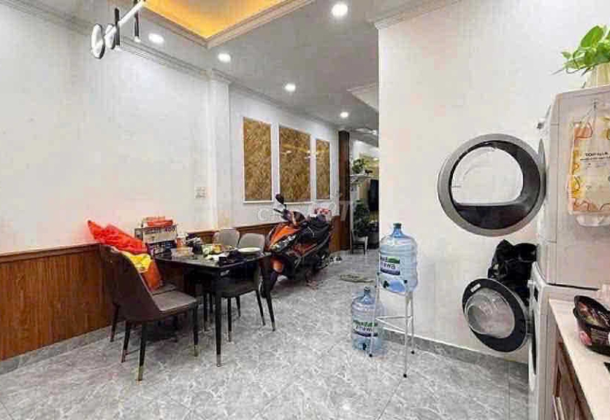 Bán Nhà hẻm 118// nguyễn thị thập