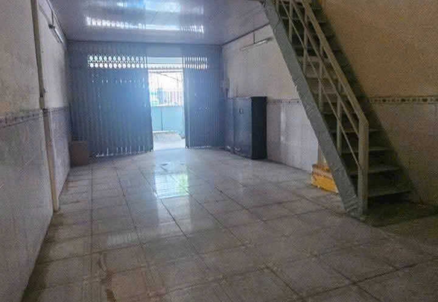 CHO THUÊ NHÀ CẤP 4 MẶT TIỀN ĐƯỜNG SỐ, GẦN CHỢ TÂN MỸ, Q7