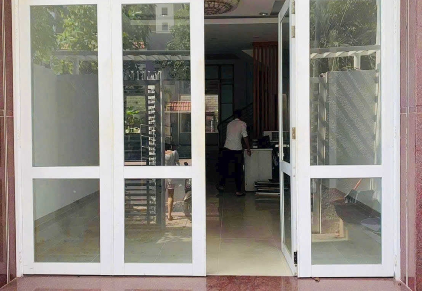 CHO THUÊ NHÀ NGUYÊN CĂN – HIM LAM 6A