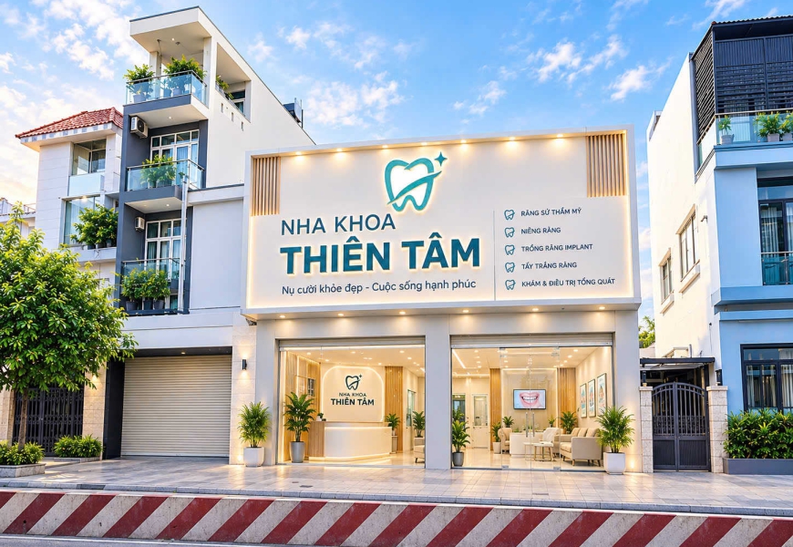 CHO THUÊ QUẬN 7 MẶT TIỀN HUỲNH TẤN PHÁT - VỈA HÈ RỘNG RÃI 