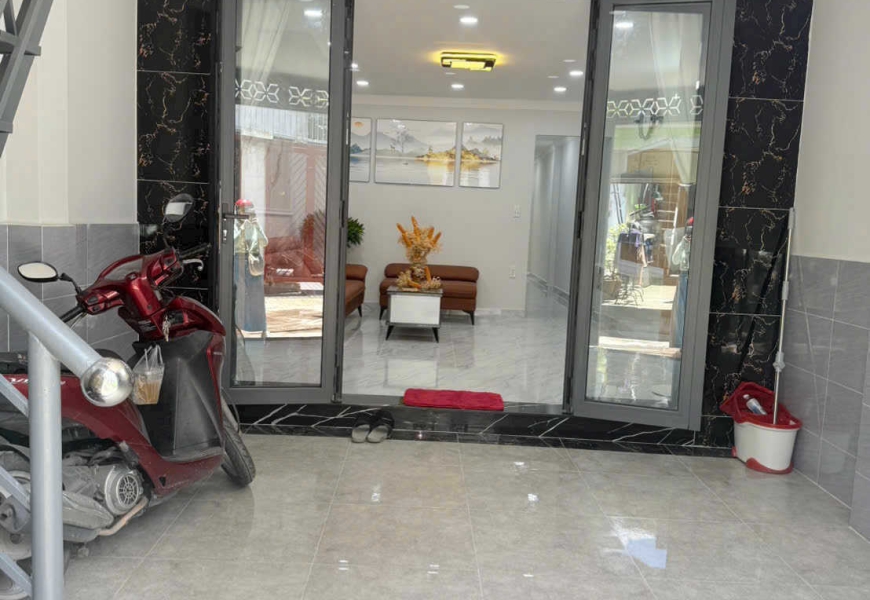 BÁN NHÀ QUẬN 7 NHÀ FULL NỘI THẤT 2TẦNG SHR HẺM 4m HUỲNH TẤN PHÁT 4,2x18m 6 Tỷ 250 CẠNH PHÚ MỸ HƯNG VÀ KCX TÂN THUẬN 