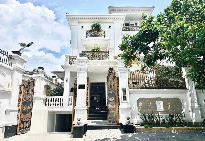 CHO THUÊ QUẬN 7 BIỆT THỰ CITYLAND RIVERSIDE FULL NỘI THẤT CAO CẤP VIEW SÔNG KHU COMPOUND BẢO VỆ 24/7 THANG MÁY 