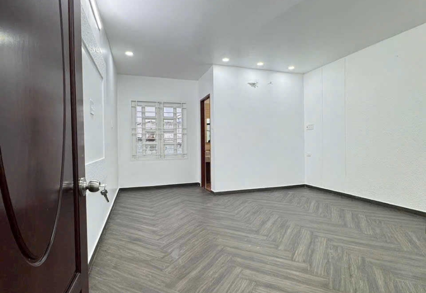 BÁN NHÀ 5 TẦNG MẶT TIỀN HUỲNH TẤN PHÁT, NHÀ BÈ - VỊ TRÍ KINH DOANH ĐẮC ĐỊA MỌI NGÀNH NGHỀ