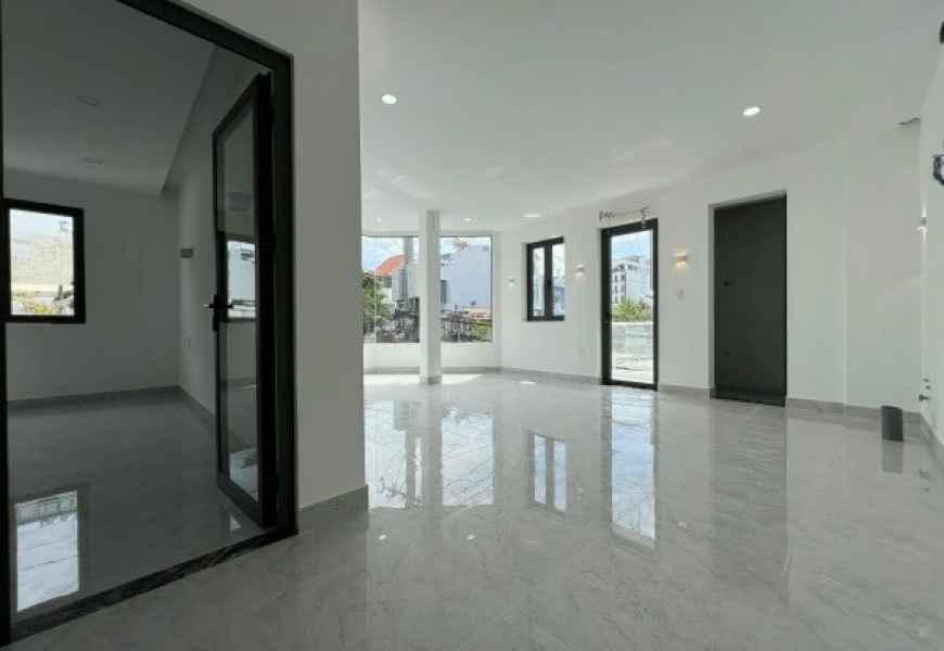 Cho thuê Nguyên Căn Vị trí kinh doanh đông đúc -Góc 2 mặt tiền Mai Văn Vĩnh,p Tân Quy Q7