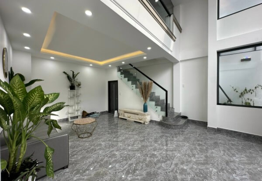Bán nhà  HXT huỳnh tấn phát, Bình thuận Q7 Nhà đẹp, xe hơi ngay cửa, pháp lý sổ hồng đầy đủ