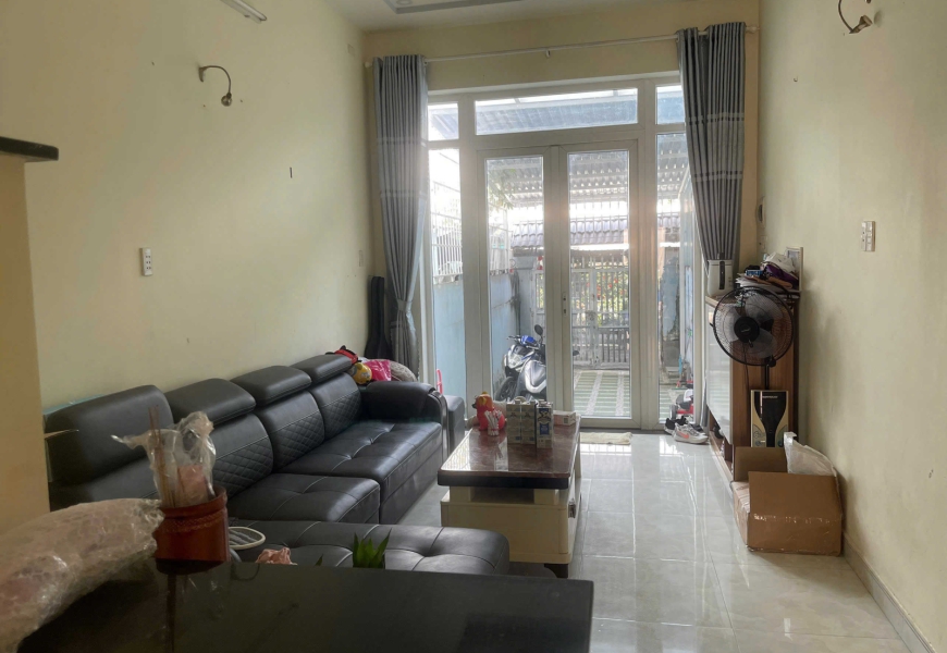 cho thuê nhà gần Coop mart HTP full nội thất cao cấp 2pn 2toilet
