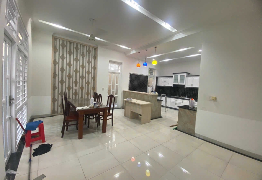 0909227199 Cần cho thuê gấp Biệt Thự Sân Vườn Làng Đại Học gần Trường Tôn Đức Thắng Lotte Q7