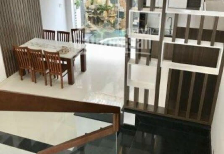BÁN GẤP NHÀ MẶT TIỀN ĐƯỜNG D1 KDC PHÚ MỸ, PHẠM HỮU LẦU