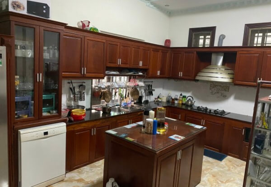Cần bán gấp biệt thự vị trí đẹp, góc 2 mặt tiền view sông, KDC ven sông Tân Phong, phường Tân Phong, Quận 7