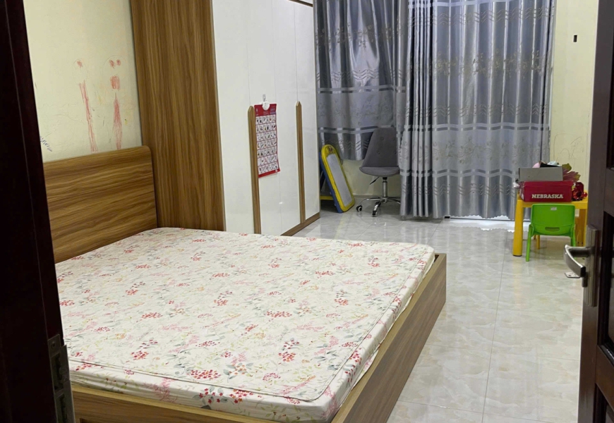 cho thuê nhà gần Coop mart HTP full nội thất cao cấp 2pn 2toilet