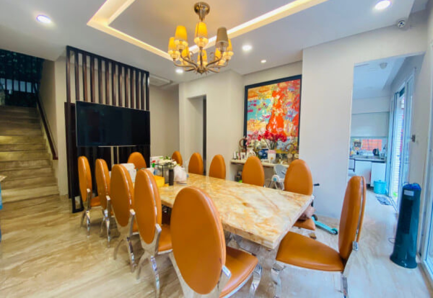 BÁN BIỆT THỰ SÂN VƯỜN KHU VIP KIỀU ĐÀM P.TÂN HƯNG QUẬN 7