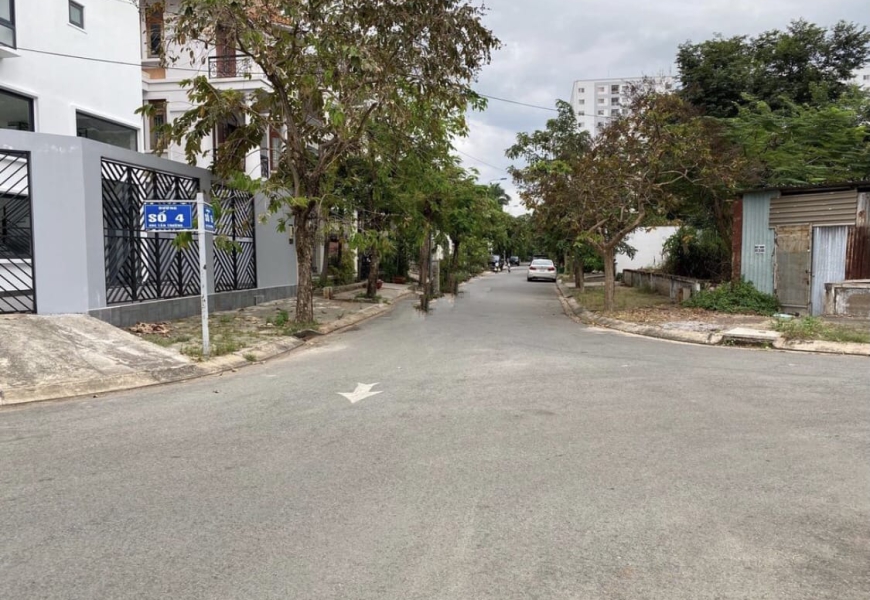 BÁN LÔ GÓC KHU BIỆT THỰ TẤN TRƯỜNG Q7