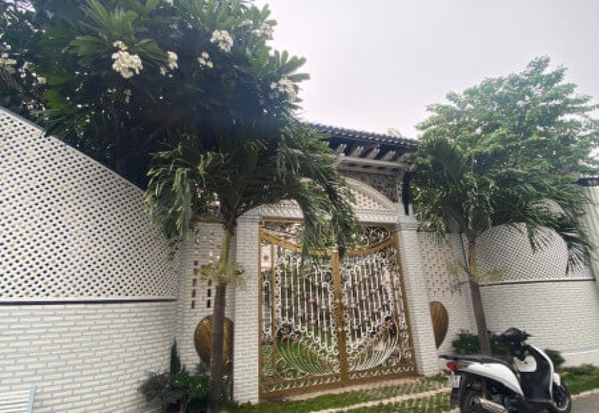  0914020039 EM DUNG Bán biệt thự sân vườn Khu Vip Kiều Đàm P.Tân hưng Quận 7