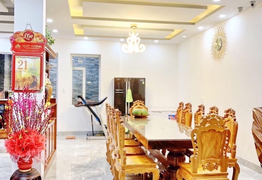 BÁN BIỆT THỰ MT ĐƯỜNG NGAY GẦN LOTTE MARK Q7