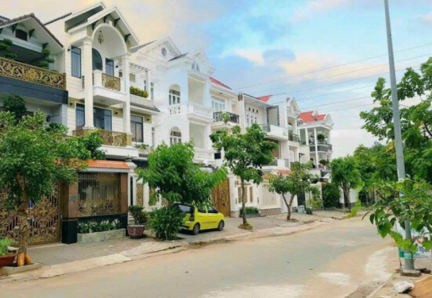 BÁN NHÀ KDC SAVIMEX P.PHÚ THUẬN QUẬN 7