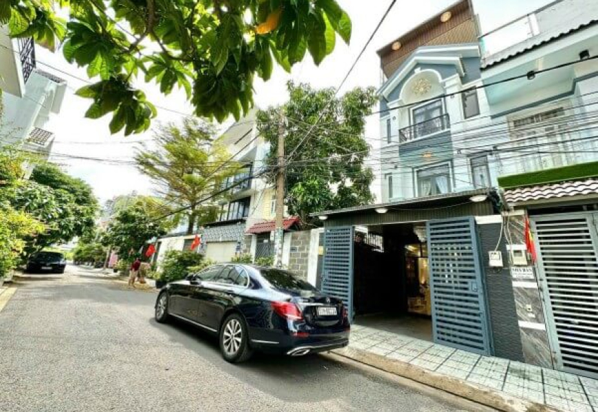 NHÀ MẶT TIỀN ĐƯỜNG NHỰA 9M | HẺM 1979 HUỲNH TẤN PHÁT, KP6, THỊ TRẤN NHÀ BÈ. KẾ BÊN Q7