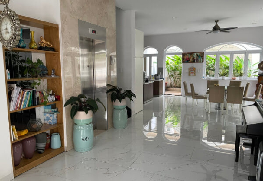 BÁN BIỆT THỰ KHU COMPOUD CITY LAND,BẢO VỆ 24/24,NGAY BIGC NGUYỄN THỊ THẬP Q7