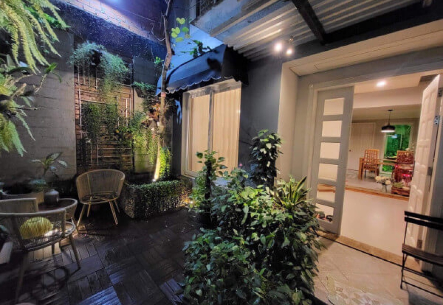 BÁN NHÀ GÓC 2 MẶT TIỀN ĐƯỜNG LÊ VĂN LƯƠNG Q7