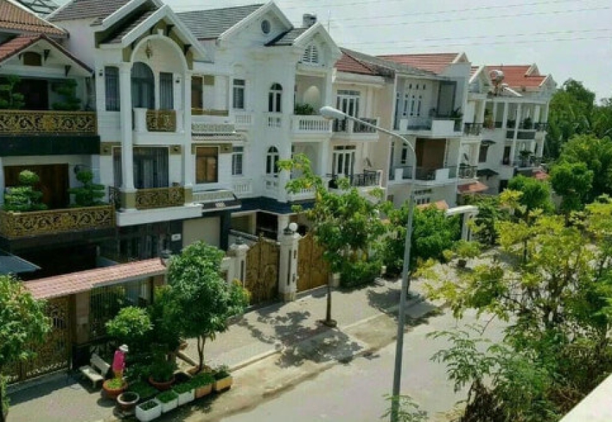 Hàng hót..Giá 70tr/m..16 tỷ  -Bán lô Góc 2MT kdc savimex,ngay chợ Phú Thuận