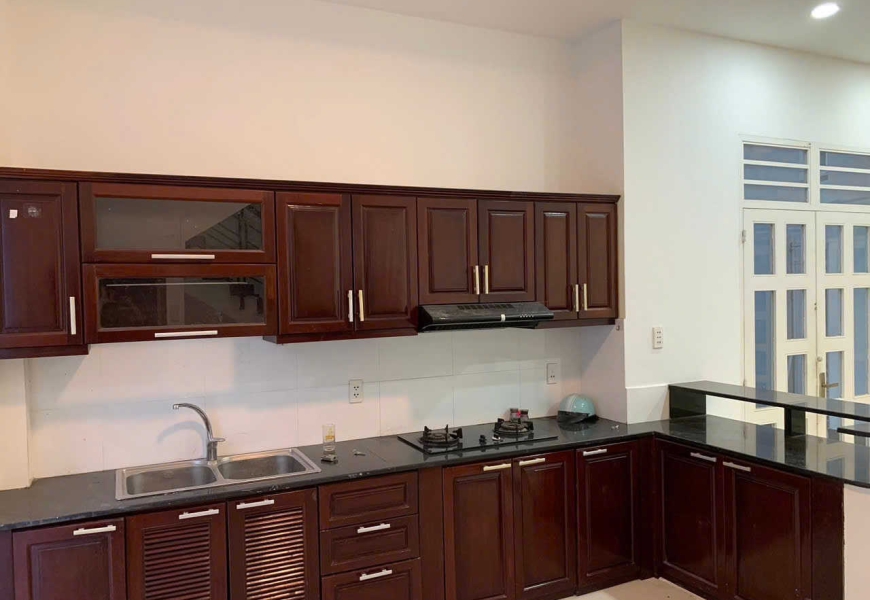 cho thuê hoặc BÁN NHÀ HẺM 502 HUỲNH TẤN PHÁT NGAY NHÀ THI ĐẤU ĐA NĂNG Q7  