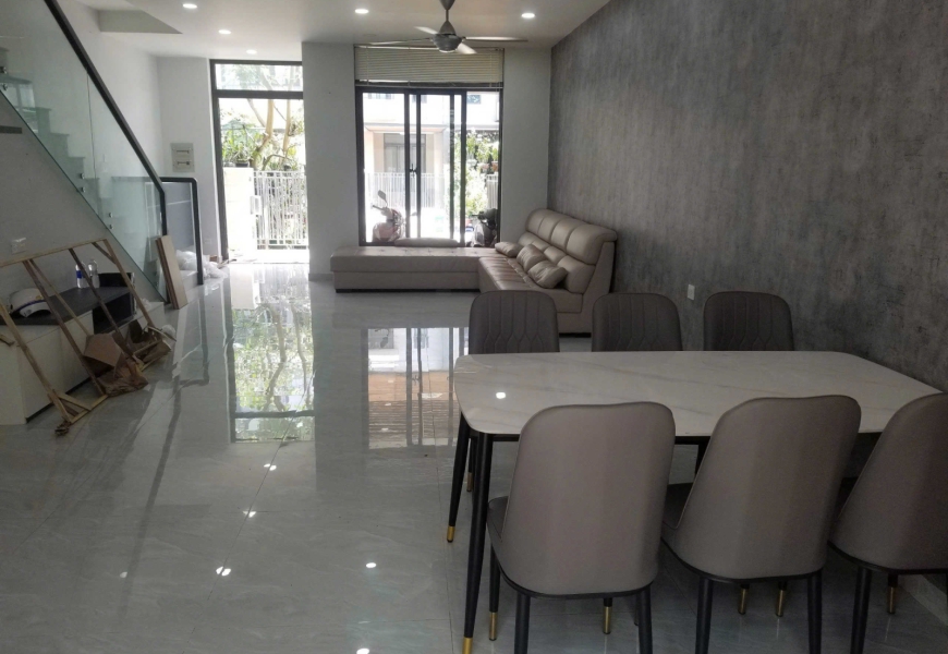 Bán nhà khu compoud Lavila Phước kiểng,Nhà Bè