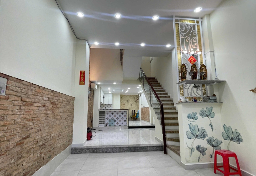 Hàng hiếm..Nhà view sông sát bên Lotte mart..Giá chỉ 13 tỷ