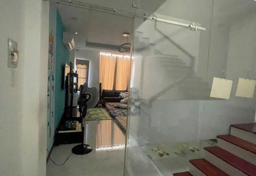 Bán Nhà MT đường số 65,P.Tân Kiểng Q7