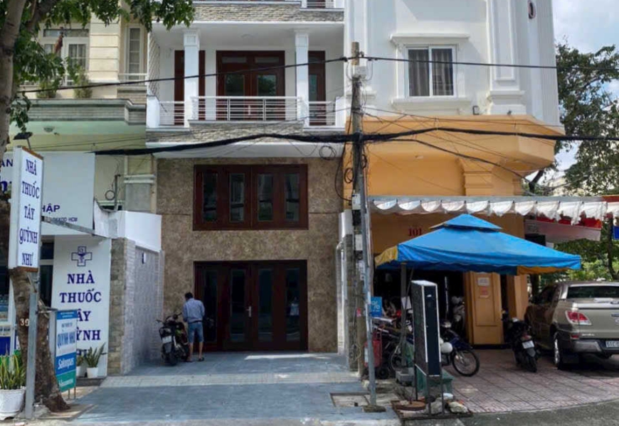 0914020039 EM DUNG Bán nhà mặt tiền đường số 8 Trung Sơn Bình Hưng, Bình Chánh, đối diện bệnh viện Quốc tế nam Sài Gòn.
