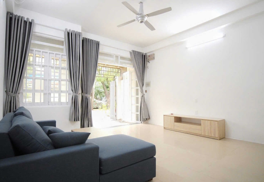 0909227199 Bán nhà B5 Hoàng Quốc Việt, phường Phú Thuận, quận 7