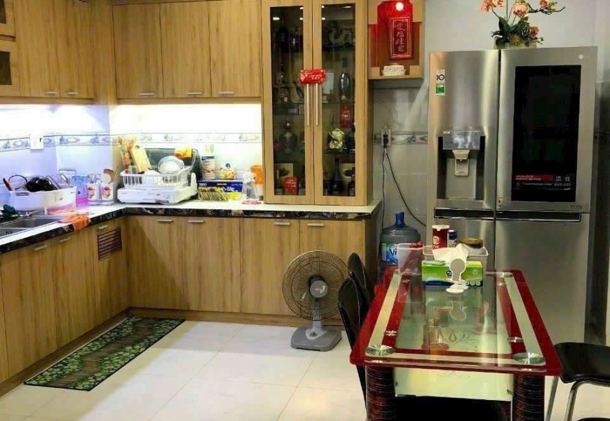 311/1c Nguyễn Thị Thập: Cách Lotte 300m, cách Nguyễn thị thập 30m. nhà đẹp mới cứng