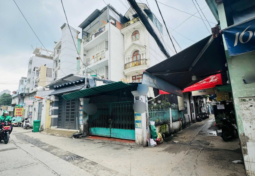 Bán Nhà Mặt Tiền Hẻm 793 Trần Xuân Soạn P.Tân Hưng Quận 7
