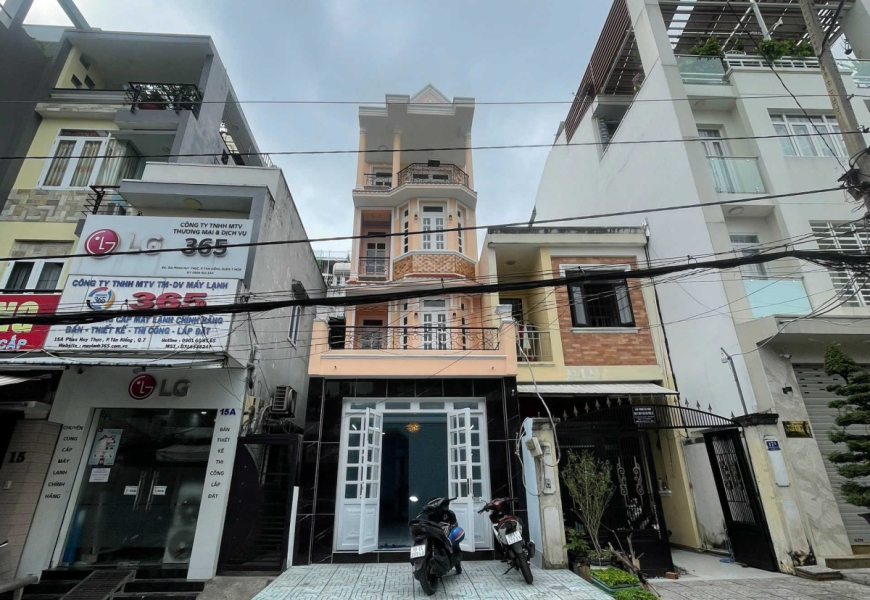 BÁN NHÀ MẶT TIỀN KINH DOANH ĐƯỜNG PHAN HUY THỰC, P.TÂN HƯNG ( Q7 cũ ) 