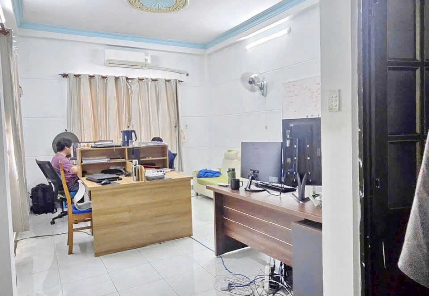 Bán nhà 3 TẦNG ĐS P. TÂN QUY Q7  sát Nguyễn thị thập. 