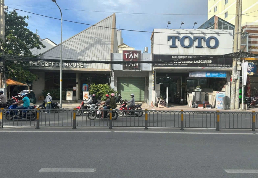 BÁN NHÀ MẶT TIỀN NGUYỄN THỊ THẬP – VỊ TRÍ ĐẸP, KINH DOANH SẦM UẤT