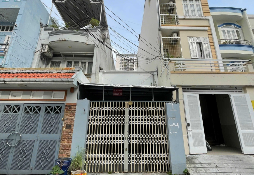 Nhà trệt cấp 4- 34/ nguyễn thị thập, Tân Thuận- đối diện Big C quận 7