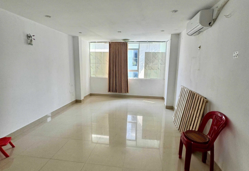 Bán nhà đường số 4, chợ Tân Mỹ