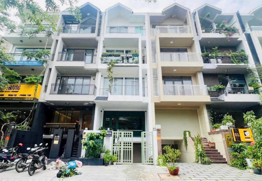 kẹt tiền từ 29,5ty => còn 26,5 ty(rẻ nhất khu)..đón đầu cầu Nguyễn khoái sang Q1-4 Bán nhà MT đường số KDC Him Lam
