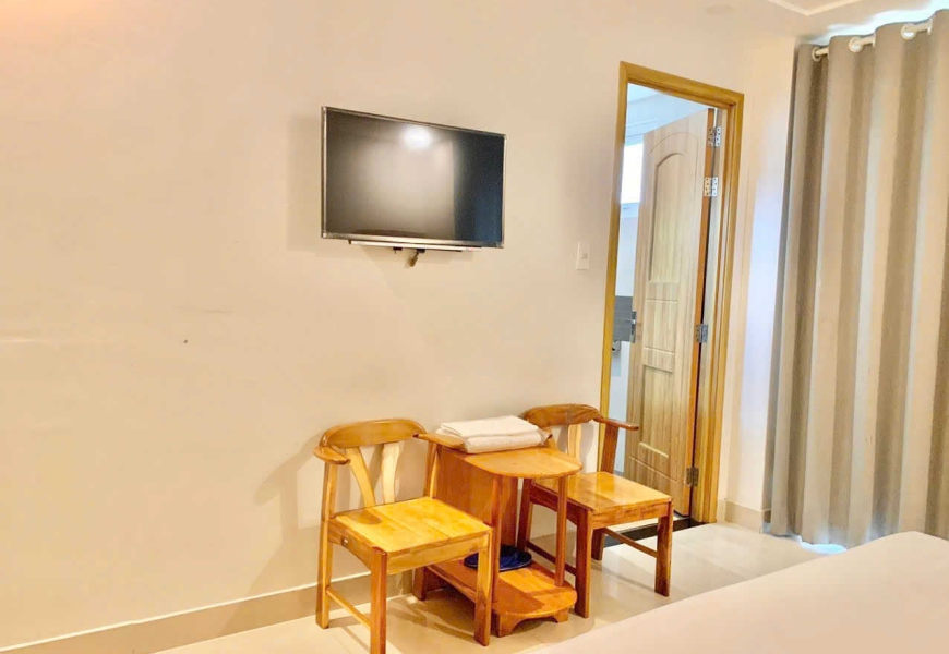 Gấp gấp giảm 5tỷ bán nhanh 42tỷ  BÁN KHÁCH SẠN DIAMOND HOTEL vị trí sát Nguyễn thị thập  P. Tân Hưng ( Q7 cũ ). 