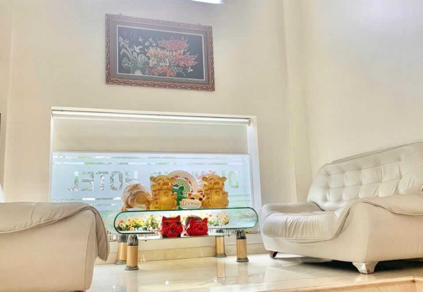Gấp gấp giảm 5tỷ bán nhanh 42tỷ  BÁN KHÁCH SẠN DIAMOND HOTEL vị trí sát Nguyễn thị thập  P. Tân Hưng ( Q7 cũ ). 