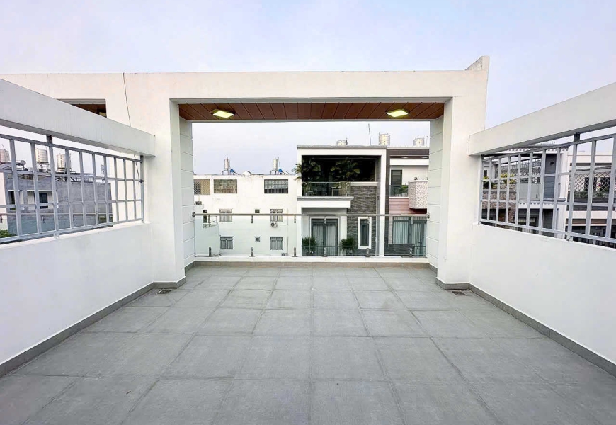 BÁN NHÀ PHỐ HIỆN ĐẠI 3 TẦNG ĐƯỜNG HUỲNH TẤN PHÁT NHÀ BÈ