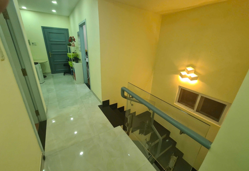 Cần gấp giảm 700tr..Giá mới 6,5 tỷ Bán căn hộ 200m2..Giá chỉ 6,5 tỷ TL - New Sài Gòn(HAGL3),Phước kiểng,sát bên Phú Mỹ Hưng Q7