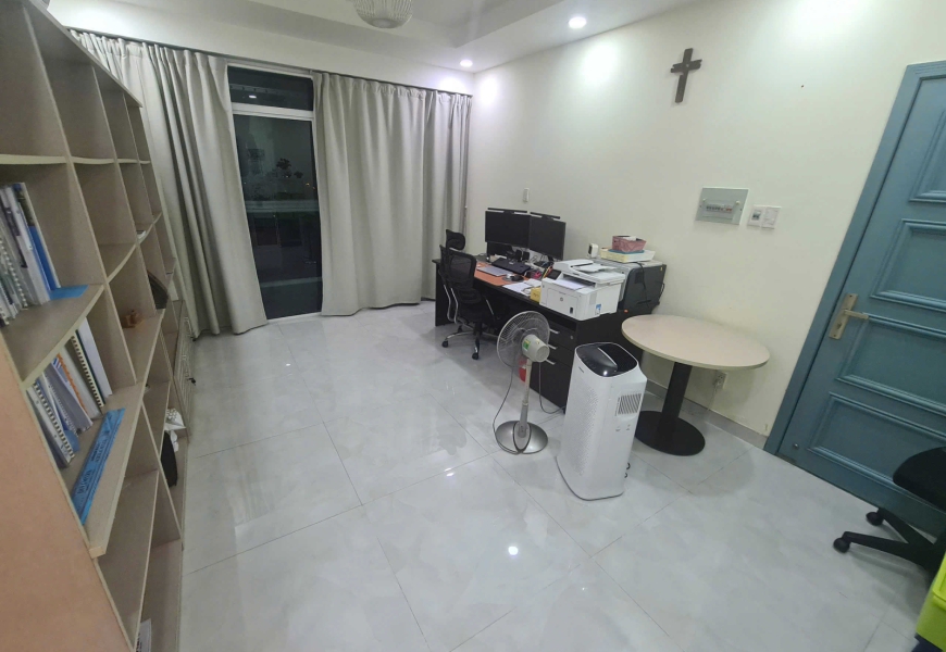 Cần gấp giảm 700tr..Giá mới 6,5 tỷ Bán căn hộ 200m2..Giá chỉ 6,5 tỷ TL - New Sài Gòn(HAGL3),Phước kiểng,sát bên Phú Mỹ Hưng Q7