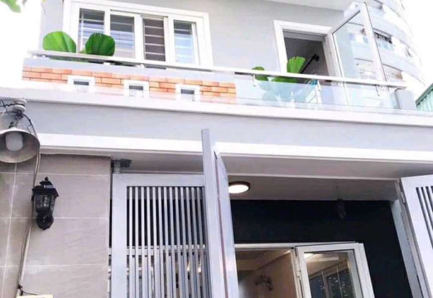 Cần bán nhà HXH Huỳnh Tấn Phát, phường Phú Thuận,Quận 7