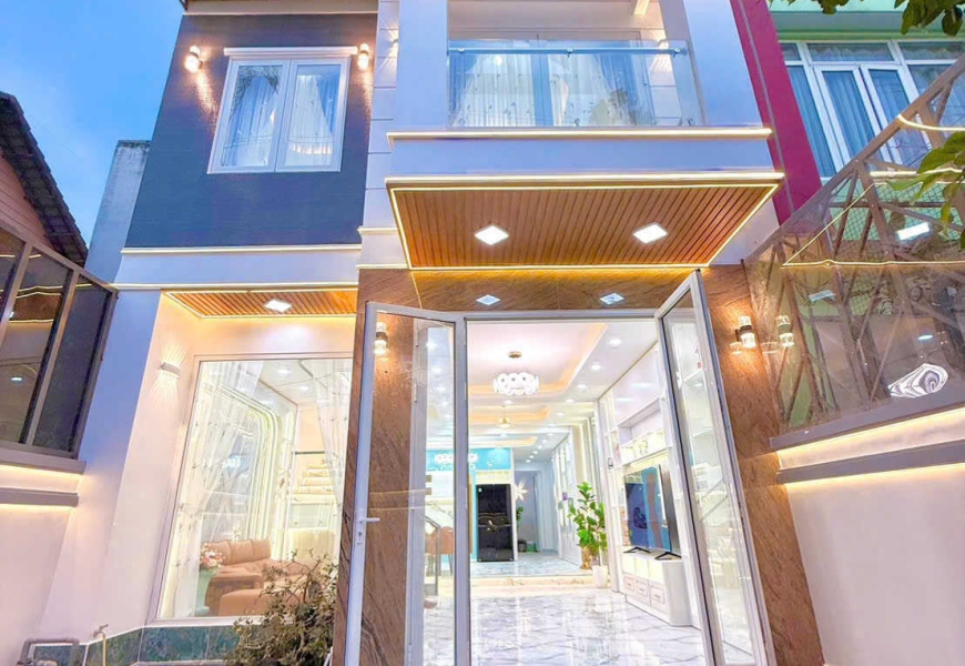 Bán nhà biệt thự Lê Văn lương Phước kiểng nhà bè 
