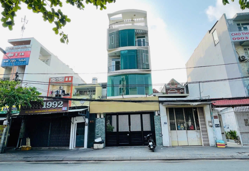 BÁN TÒA NHÀ LÂM VĂN BỀN, P.TÂN HƯNG ( QUẬN 7 Cũ)