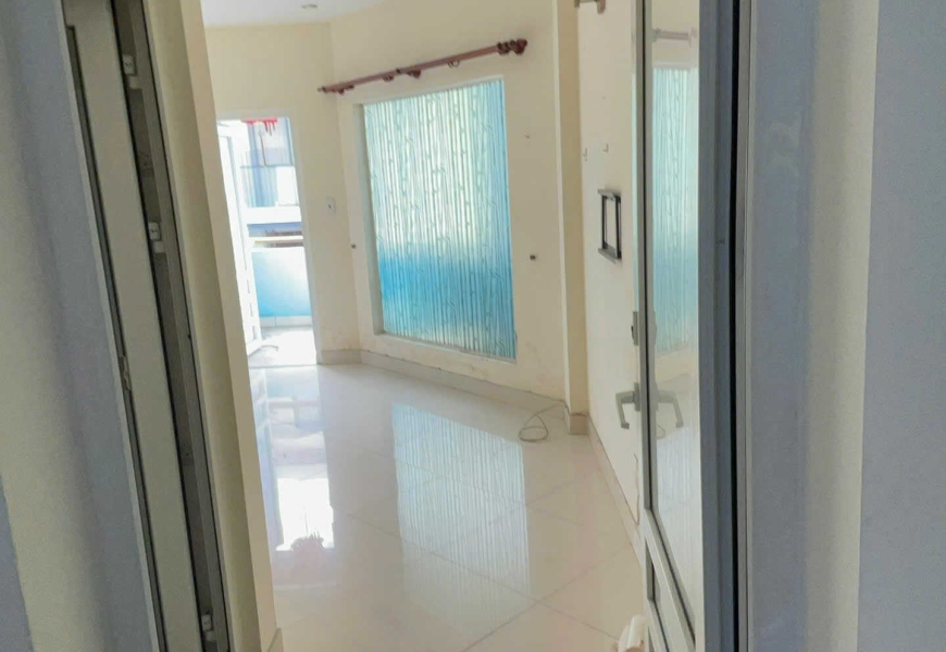 Bán nhà kế căn gốc đường số Lâm Văn Bền, quận 7 tiện kinh doanh giá chỉ 12,9 tỷ.