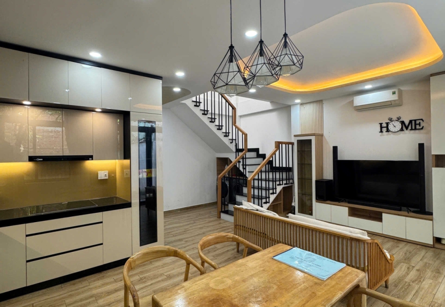 NHÀ ĐẸP RỘNG GIÁ RẺ TRUNG TÂM QUẬN 7 -Nhà đẹp Tân Kiểng – Quận 7, dọn vào ở ngay không cần sửa