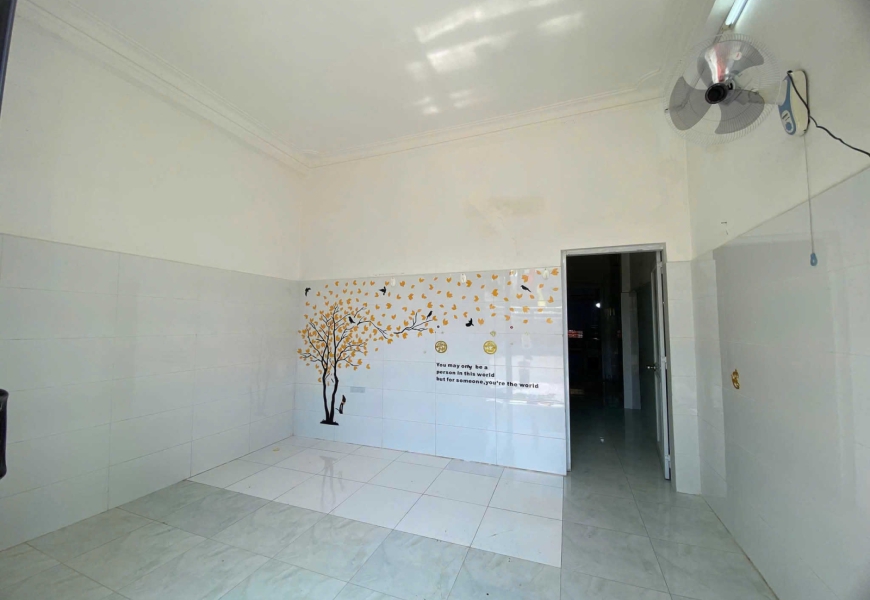 CHO THUÊ/BÁN NHÀ NGUYÊN CĂN QUẬN 7 – VỊ TRÍ ĐẮC ĐỊA – GIÁ CỰC TỐT! Địa chỉ:  Lê Văn Lương, Phường Tân Phong, Quận 7