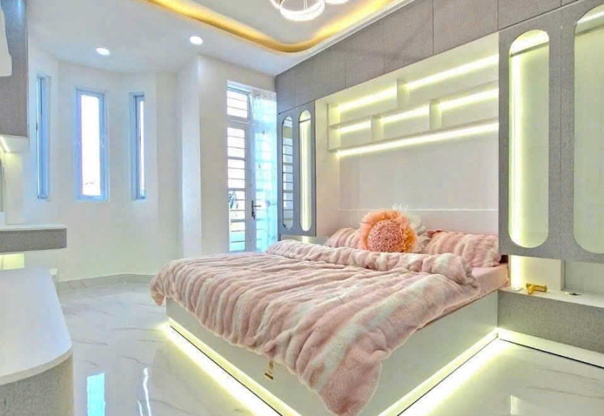NHÀ BÁN NHÀ BÈ Vị Trí : 2266 Huỳnh Tấn Phát - Thị Trấn Nhà Bè TPHCM...! 